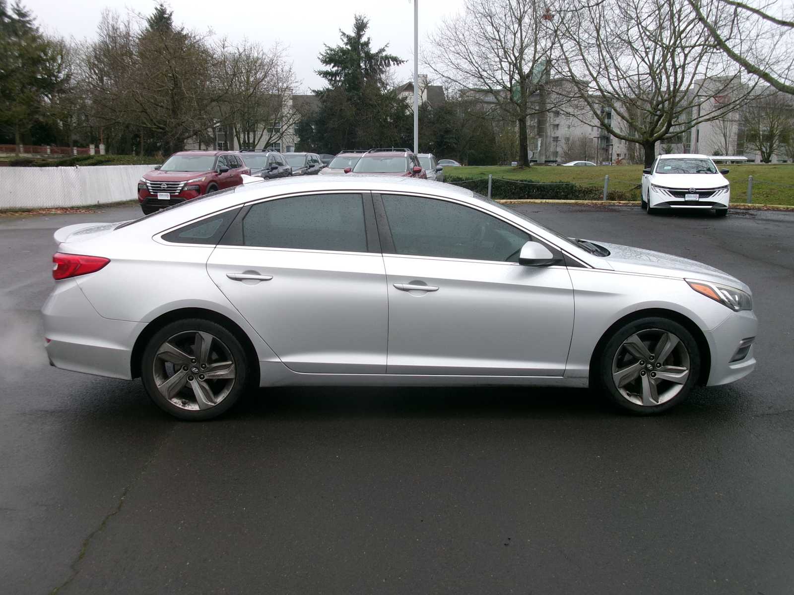 Thumbnail: 2015 Hyundai Sonata - 6