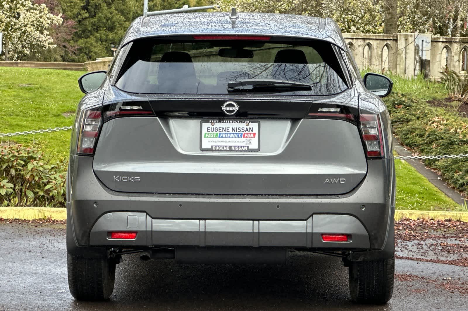 Thumbnail: 2025 Nissan Kicks - 7