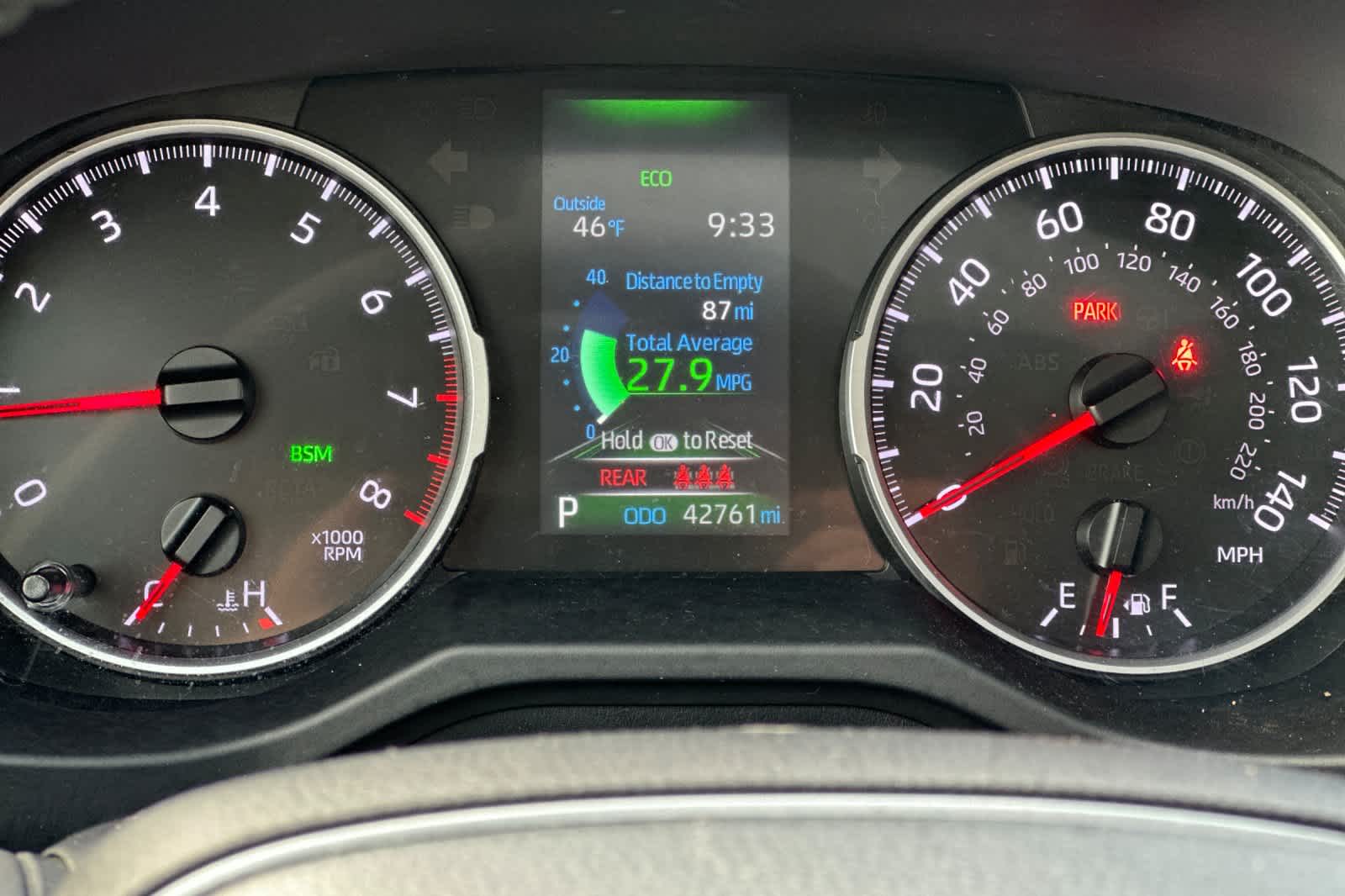 Thumbnail: 2022 Toyota RAV4 - 25