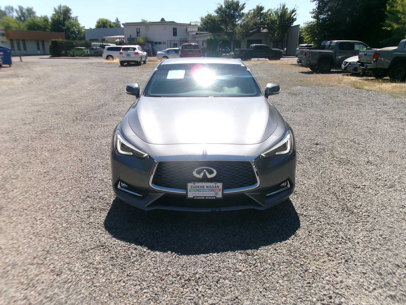 Thumbnail: 2017 INFINITI Q60 - 8