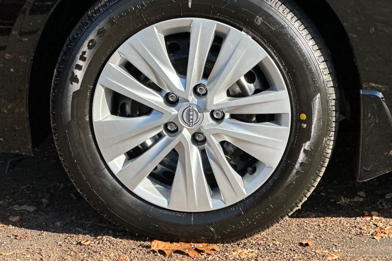 Thumbnail: 2025 Nissan Sentra - 23