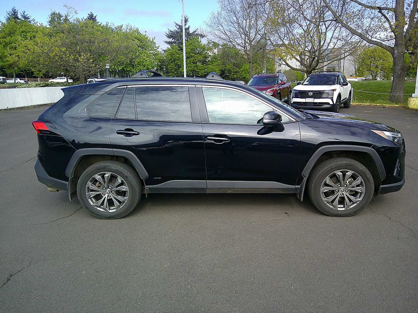 Thumbnail: 2022 Toyota RAV4 - 6