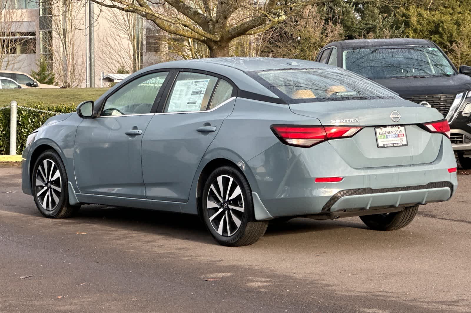 Thumbnail: 2025 Nissan Sentra - 6