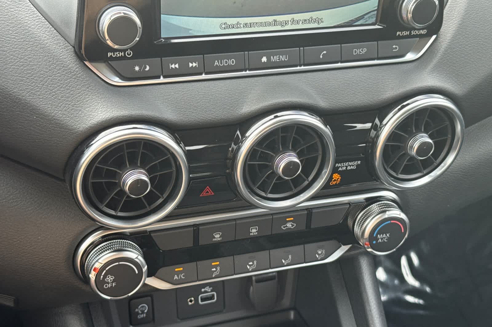 Thumbnail: 2025 Nissan Sentra - 19