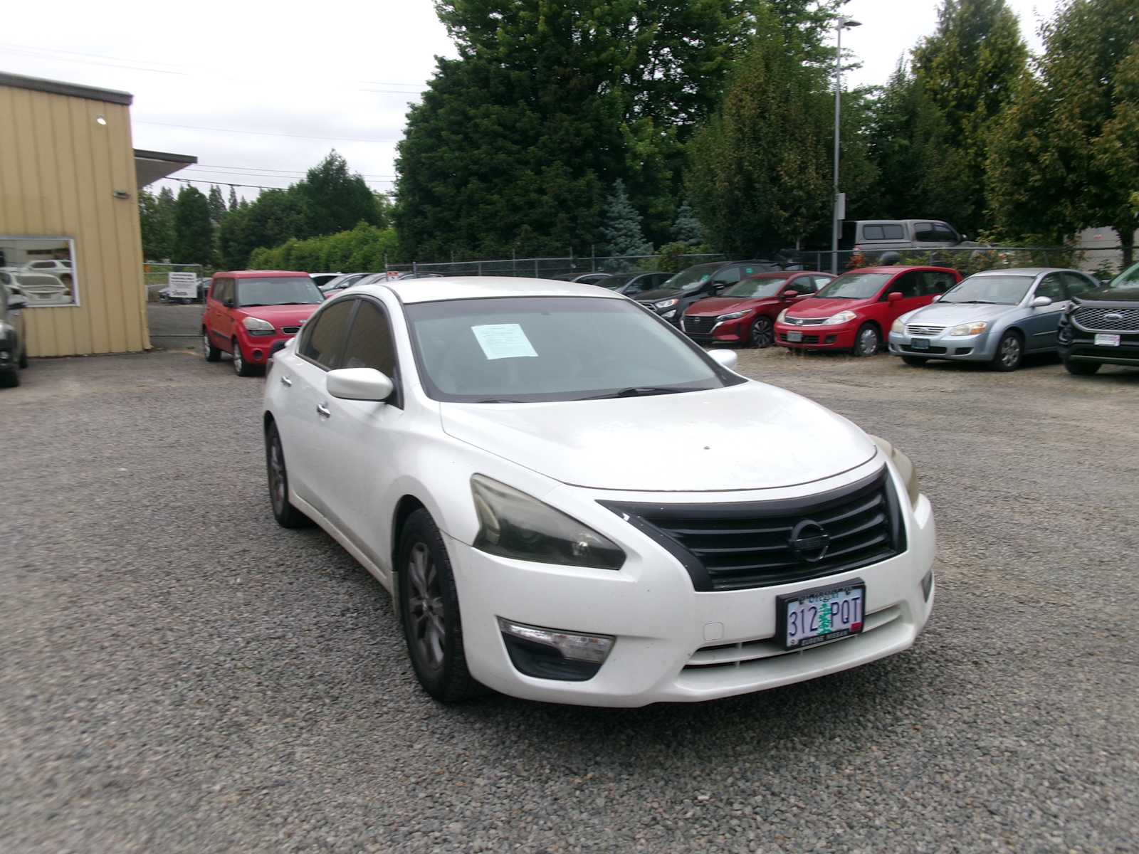 Thumbnail: 2015 Nissan Altima - 7