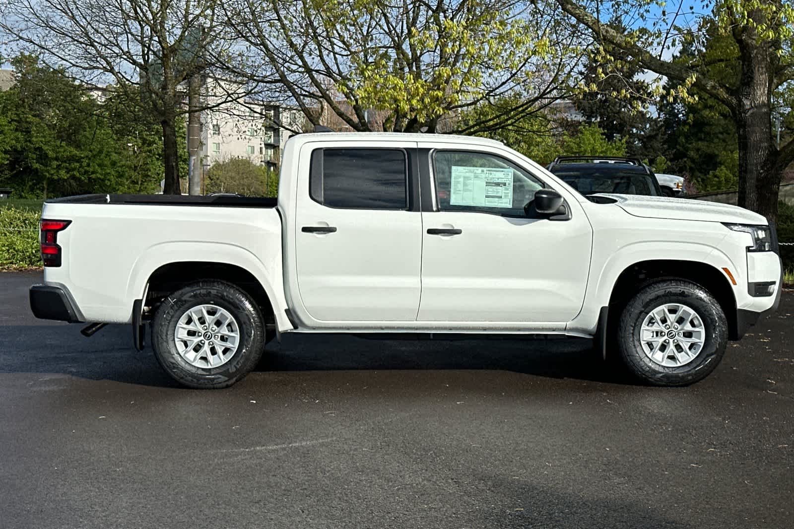 Thumbnail: 2026 Nissan Frontier - 8