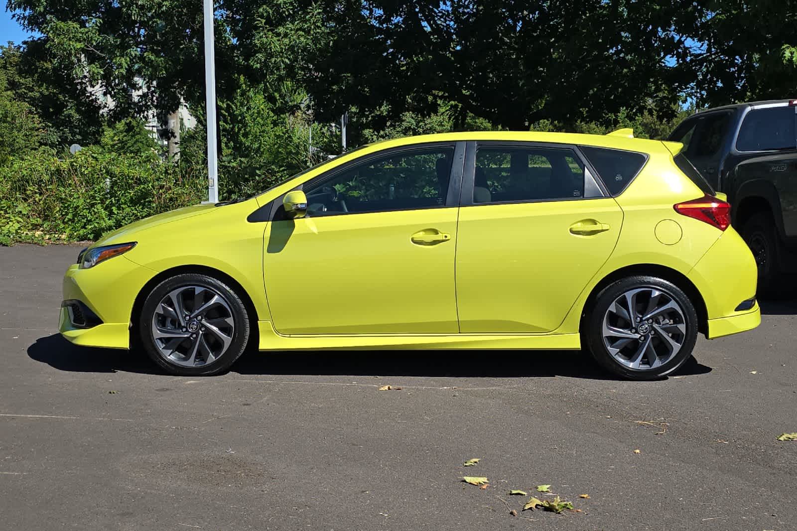 Thumbnail: 2018 Toyota Corolla iM - 5