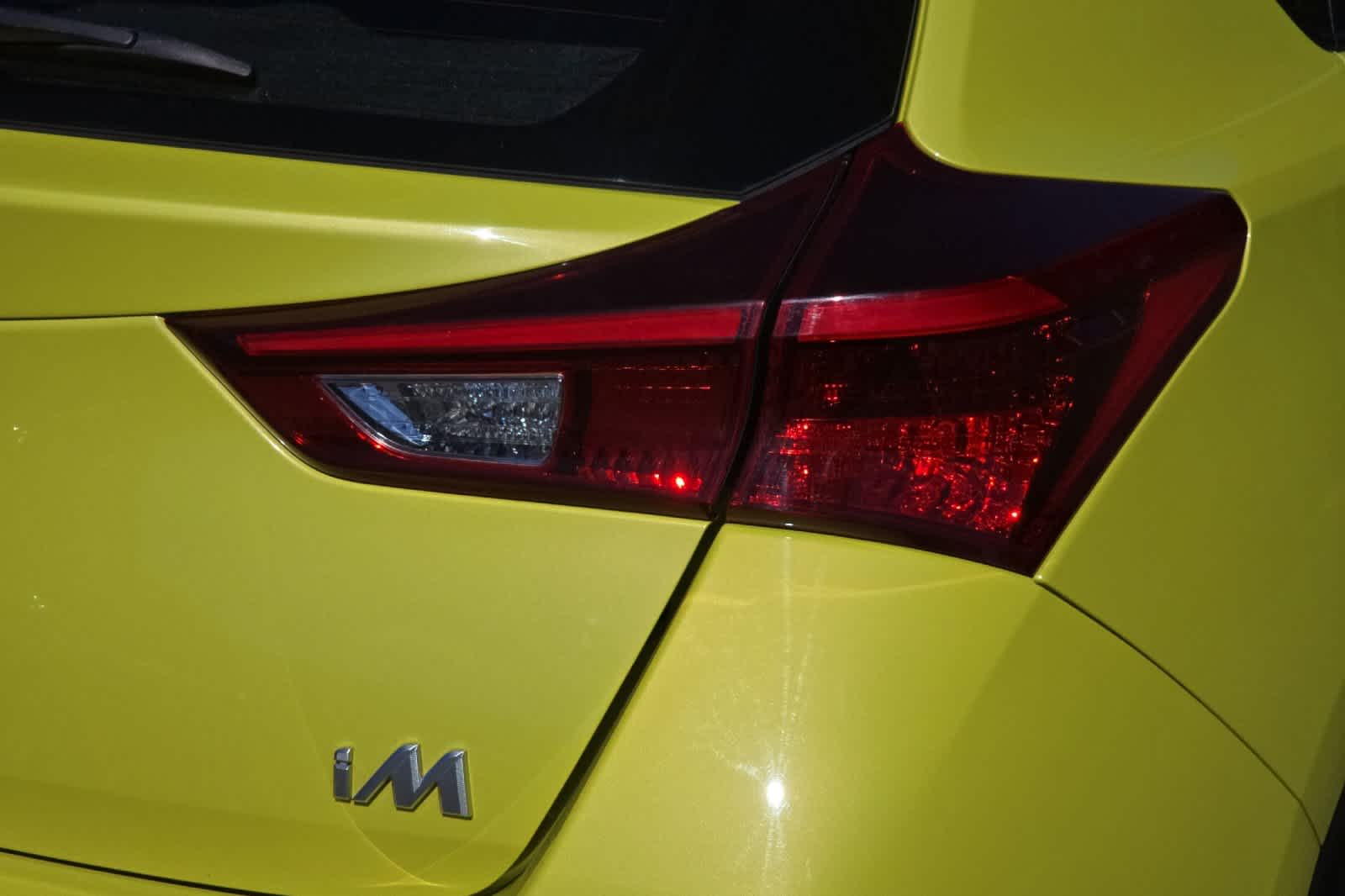 Thumbnail: 2018 Toyota Corolla iM - 26