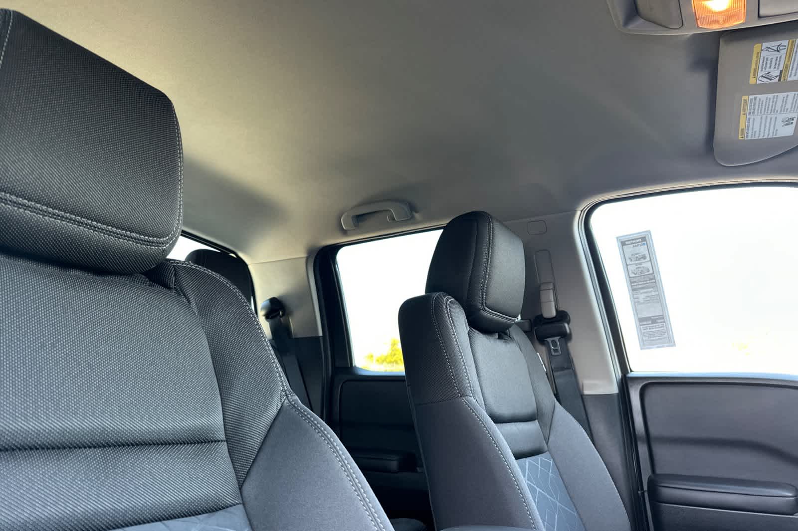 Thumbnail: 2025 Nissan Frontier - 16