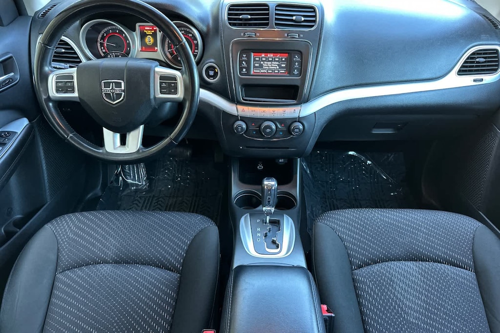 Used 2019 Dodge Journey SE SUV
