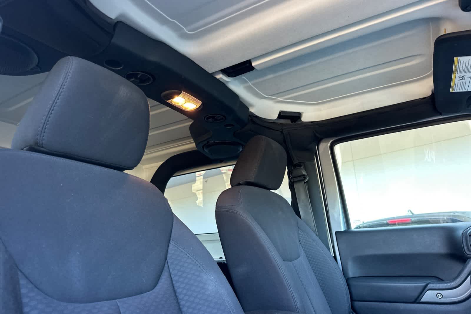 Thumbnail: 2013 Jeep Wrangler - 16