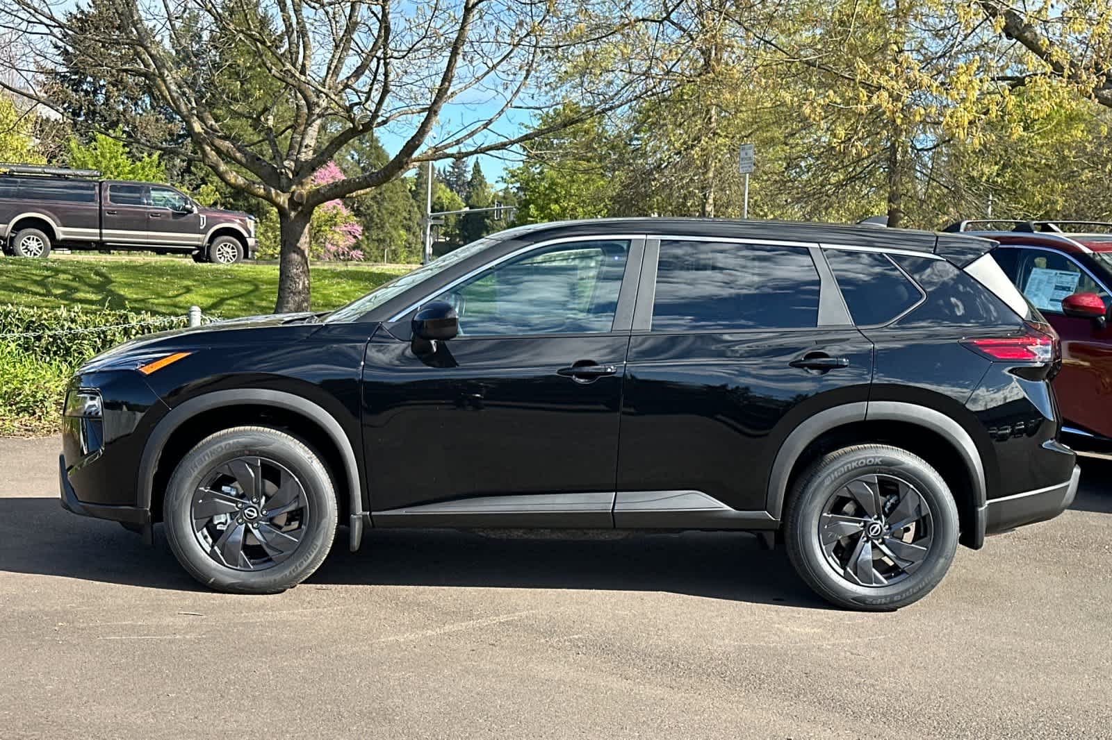 Thumbnail: 2026 Nissan Rogue - 5