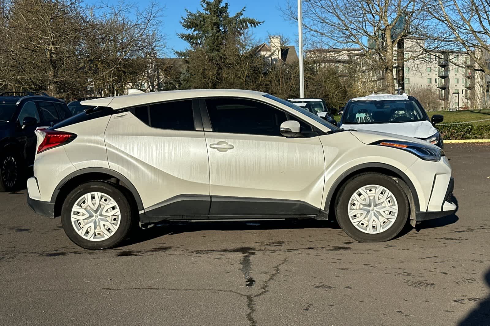 Thumbnail: 2021 Toyota C-HR - 8