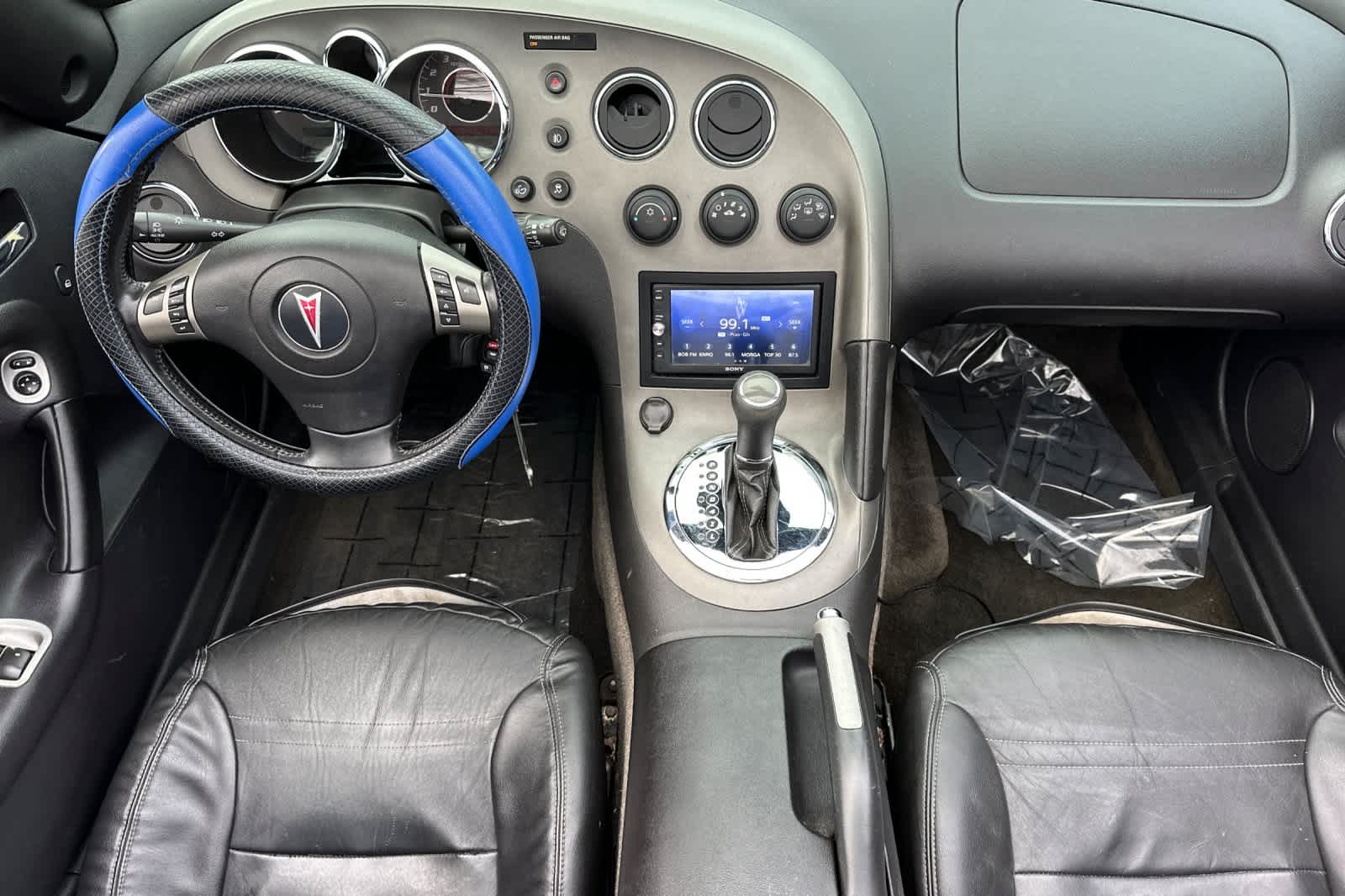 Thumbnail: 2007 Pontiac Solstice - 3