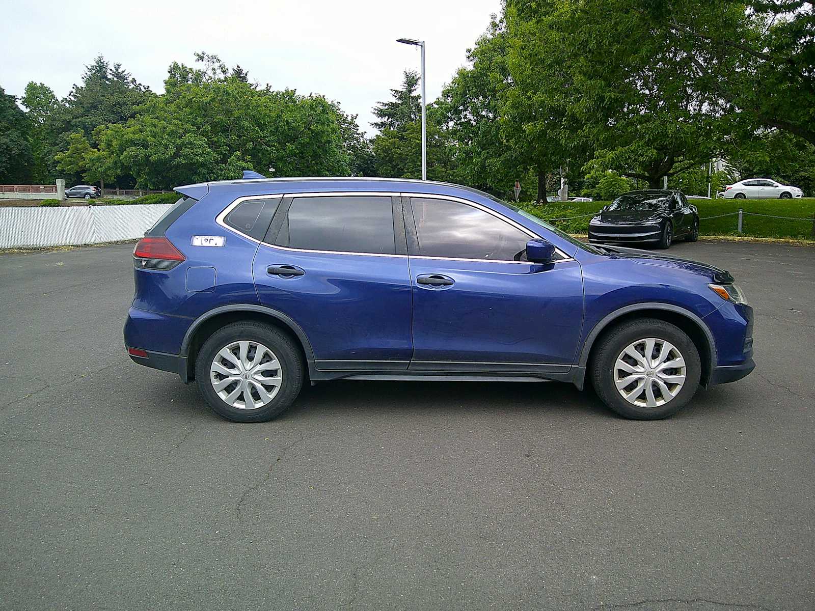 Thumbnail: 2018 Nissan Rogue - 6