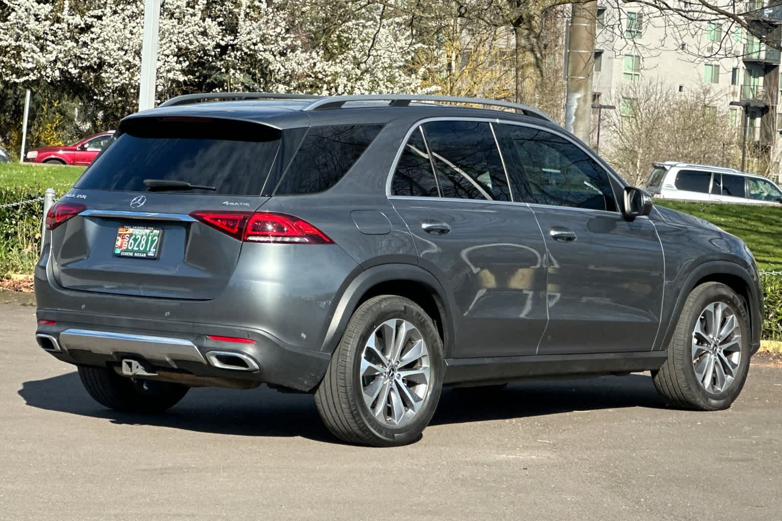 Thumbnail: 2020 Mercedes-Benz GLE - 2