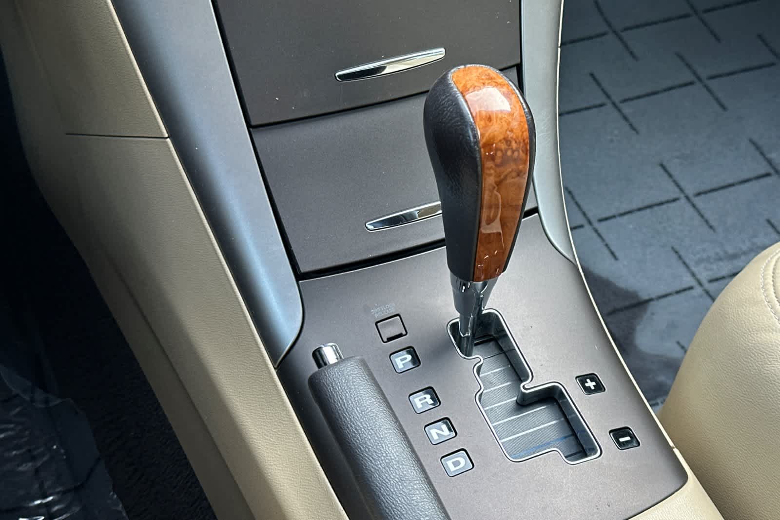 Thumbnail: 2009 Hyundai Sonata - 20