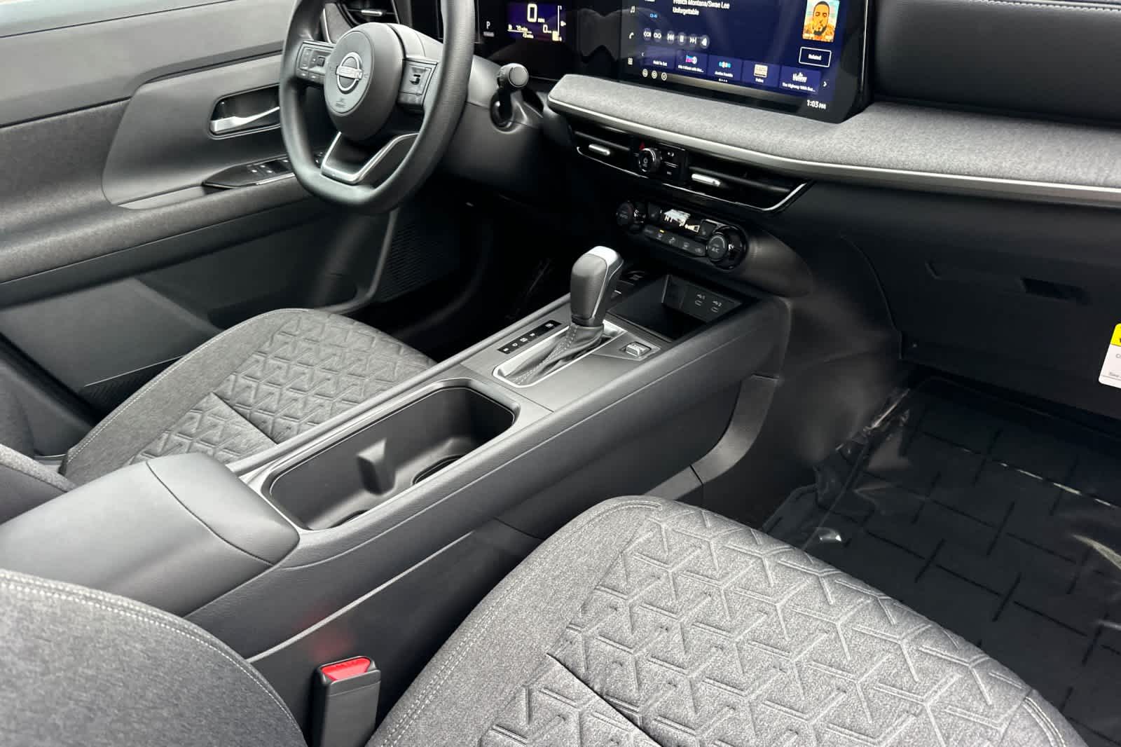 Thumbnail: 2026 Nissan Kicks - 16