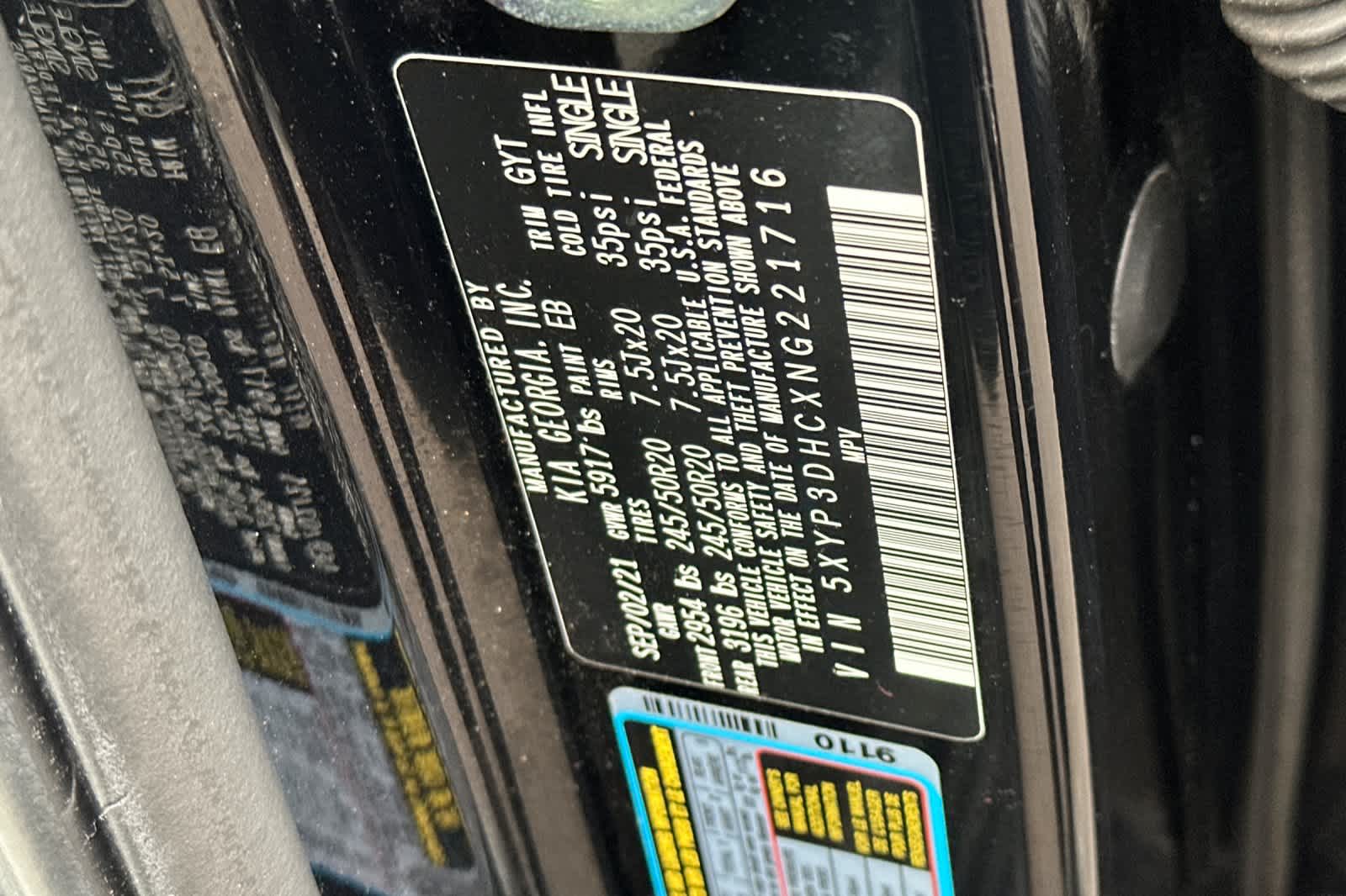 Thumbnail: 2022 Kia Telluride - 32