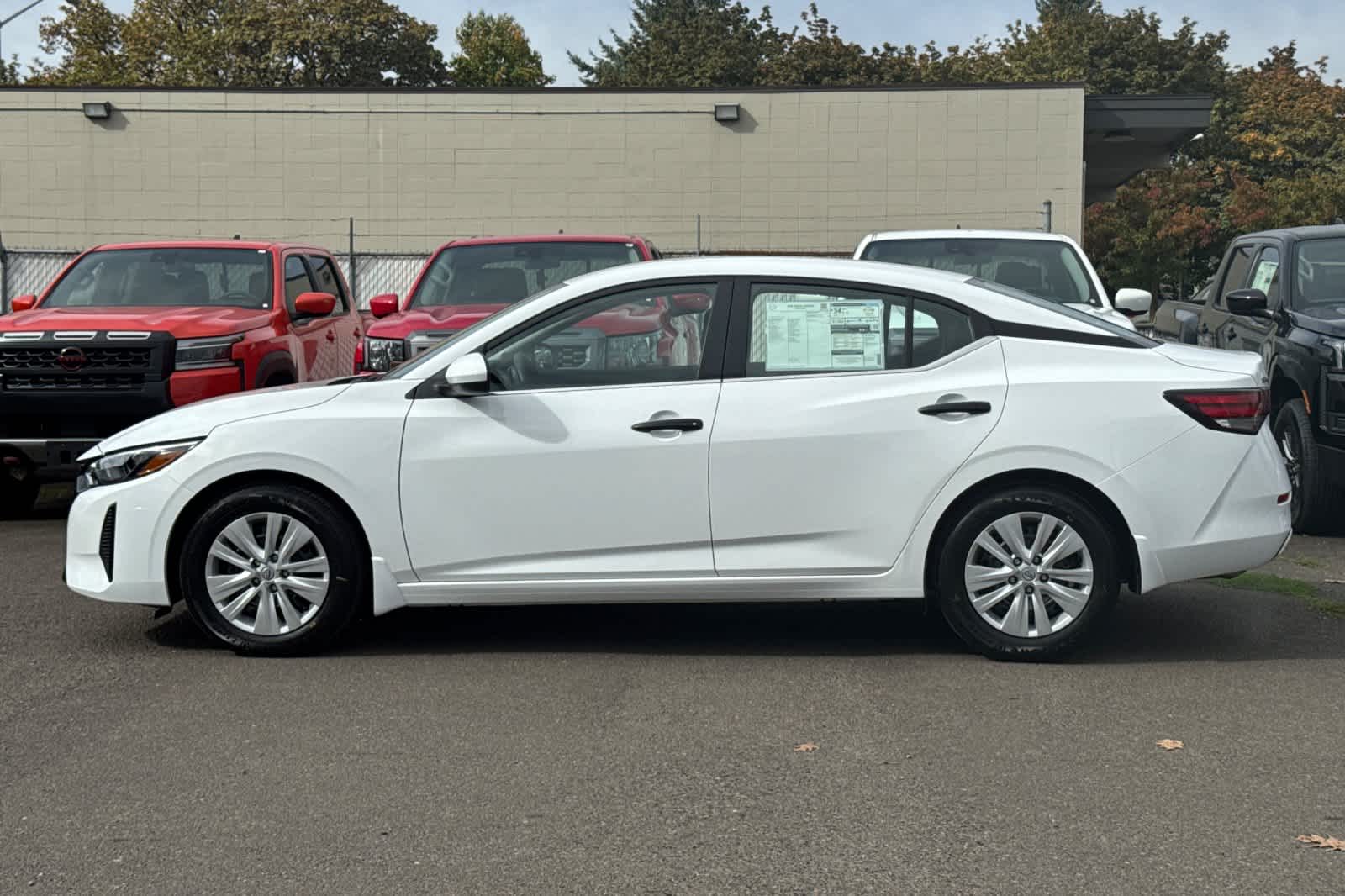 Thumbnail: 2025 Nissan Sentra - 5