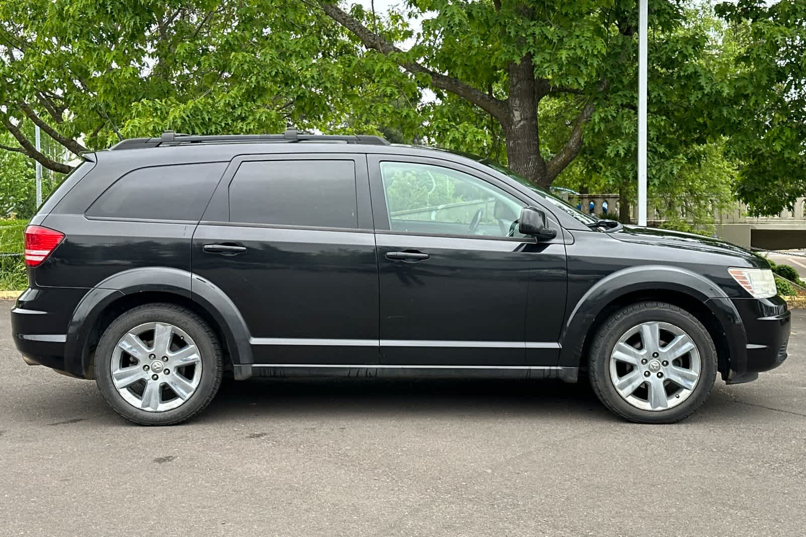 Thumbnail: 2010 Dodge Journey - 8