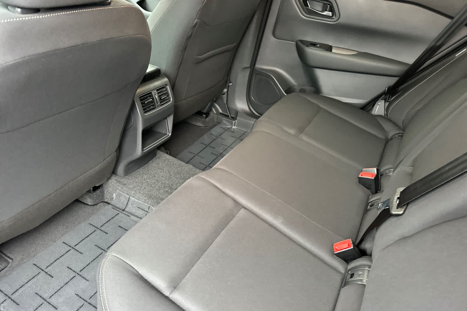 Thumbnail: 2026 Nissan Rogue - 4