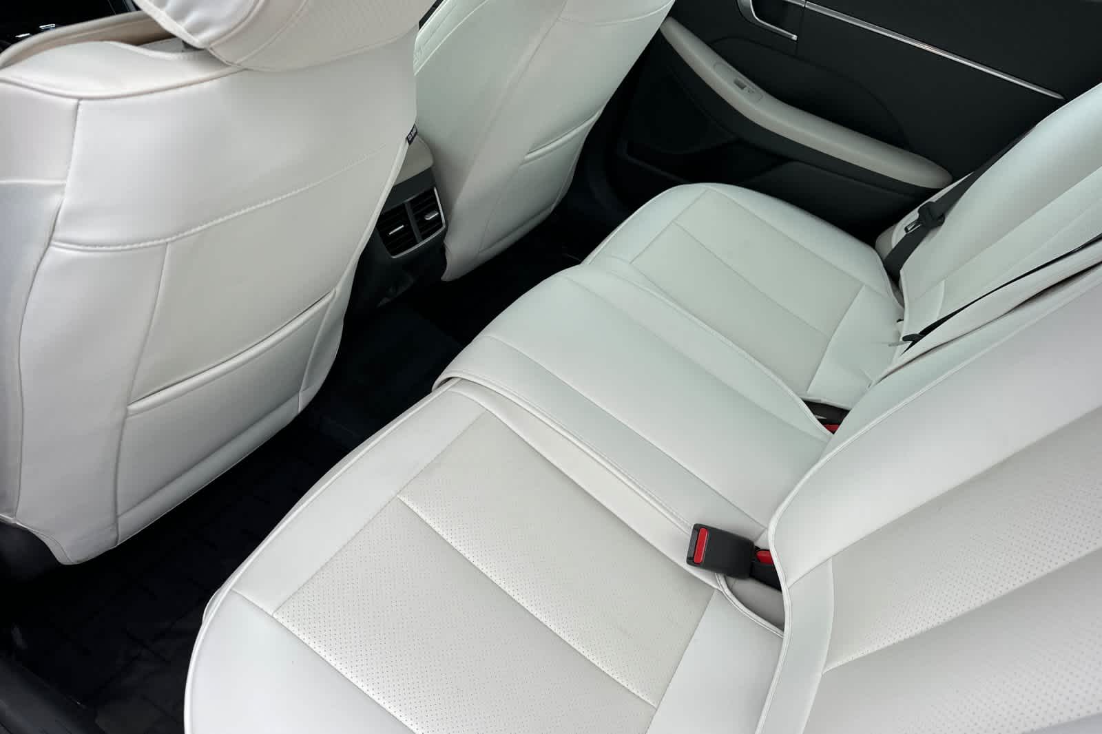 Thumbnail: 2023 Hyundai Sonata - 4