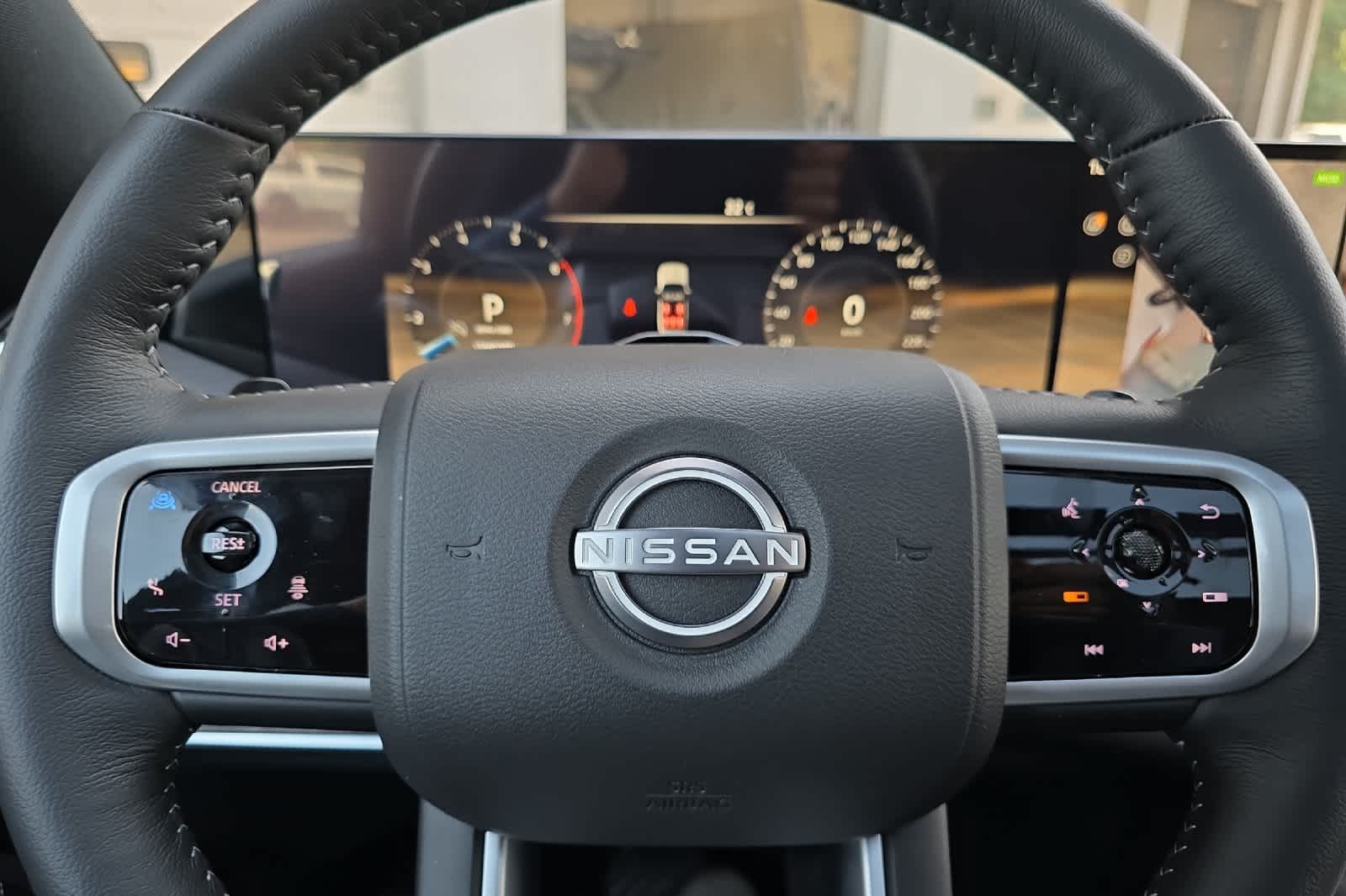 Thumbnail: 2025 Nissan Armada - 25