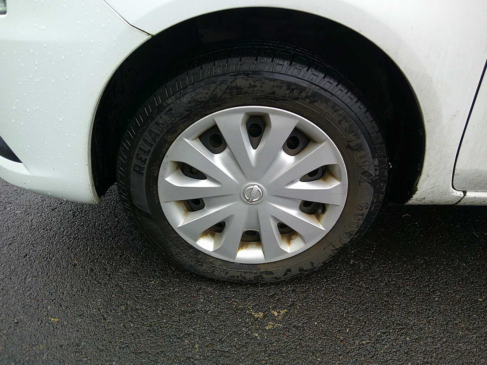 Thumbnail: 2017 Nissan Versa - 9