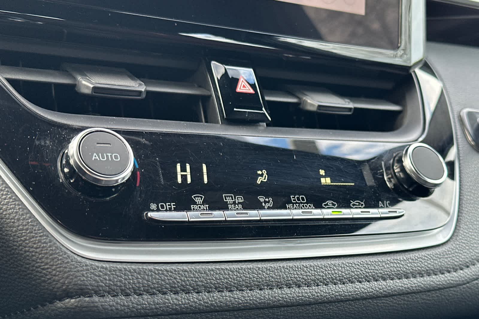 Thumbnail: 2023 Toyota Corolla - 19