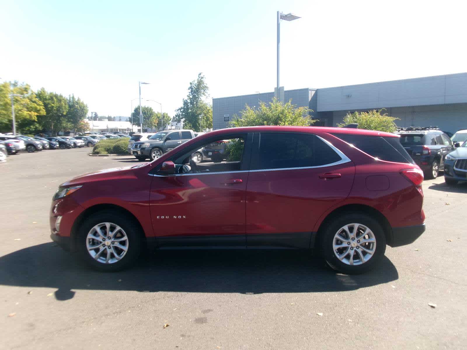 Used 2021 Chevrolet Equinox LT with VIN 2GNAXUEVXM6135146 for sale in Eugene, OR