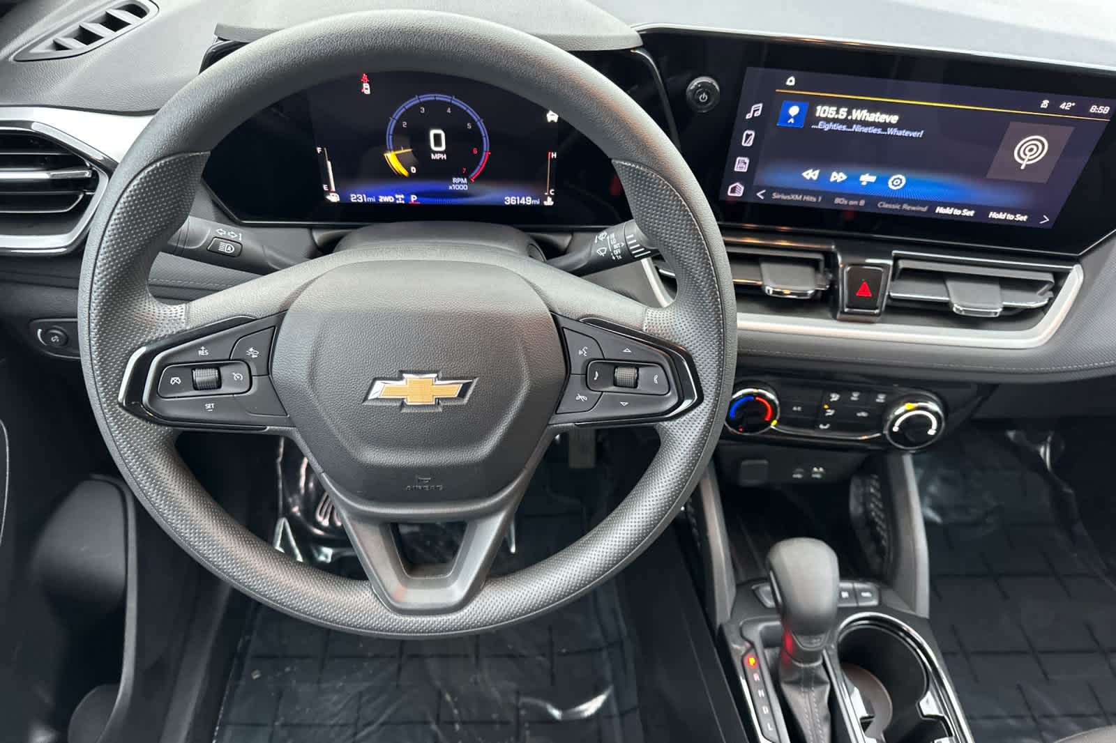 Thumbnail: 2025 Chevrolet TrailBlazer - 14