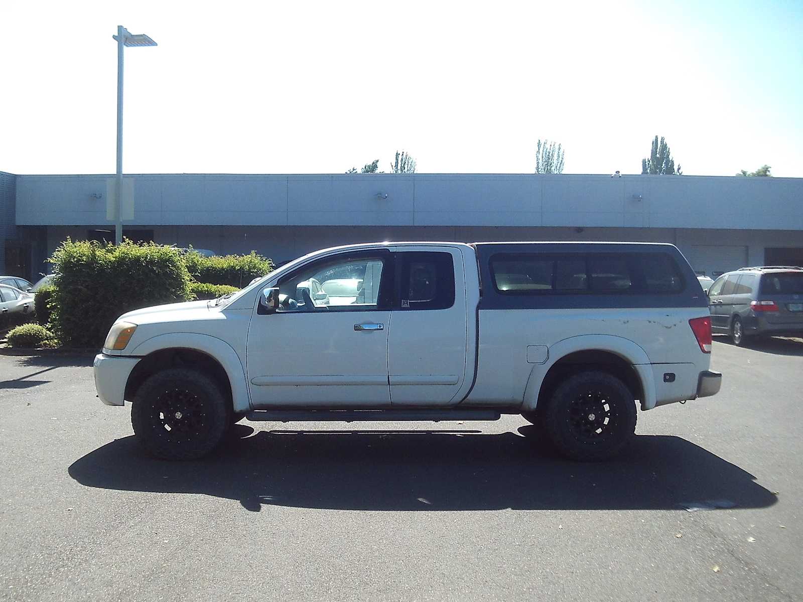 Used 2004 Nissan Titan LE with VIN 1N6AA06BX4N510954 for sale in Eugene, OR