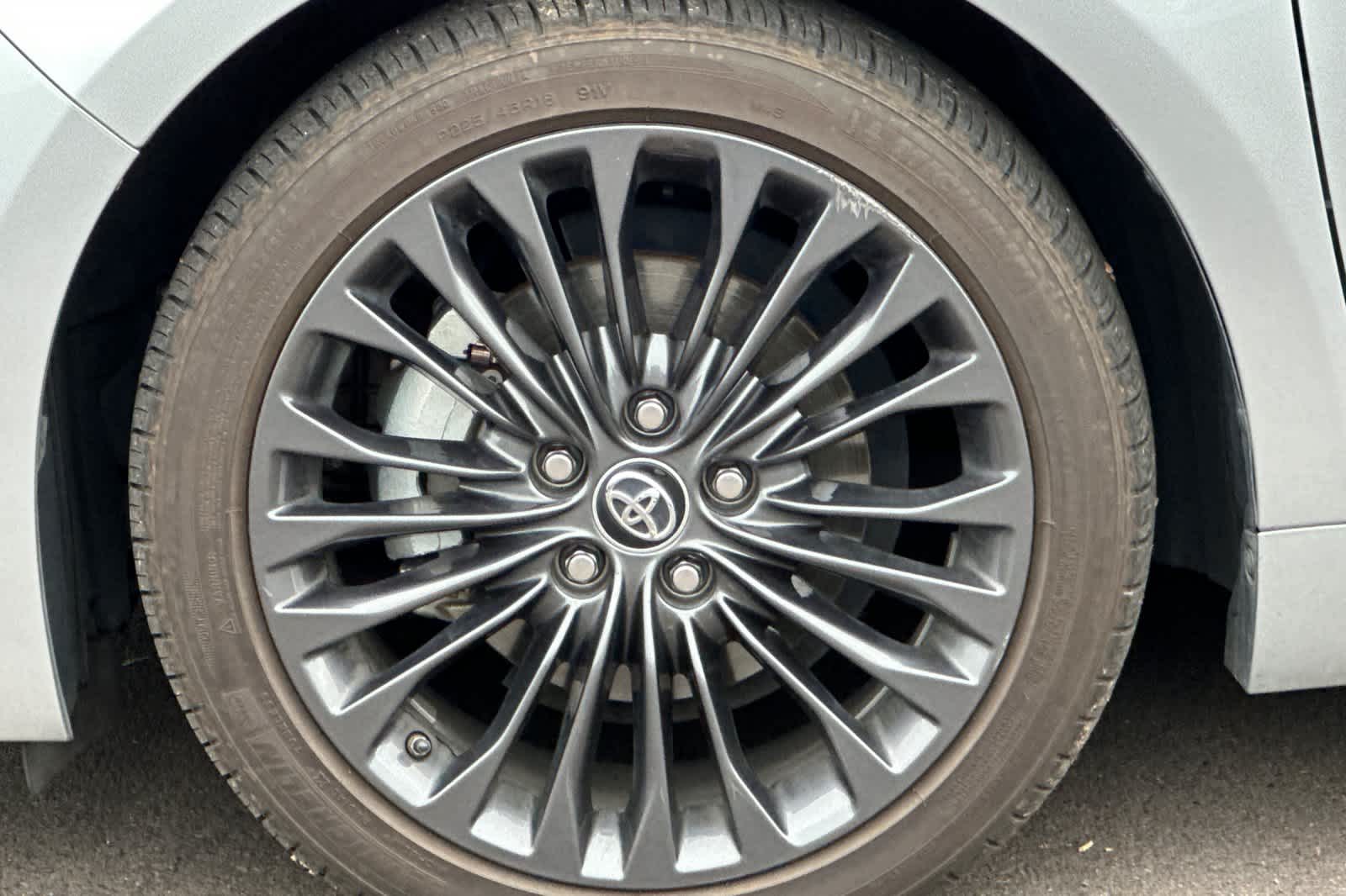 Thumbnail: 2018 Toyota Avalon - 26