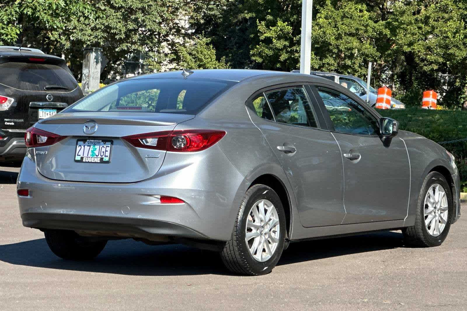 2016 Mazda Mazda3 i Touring 2