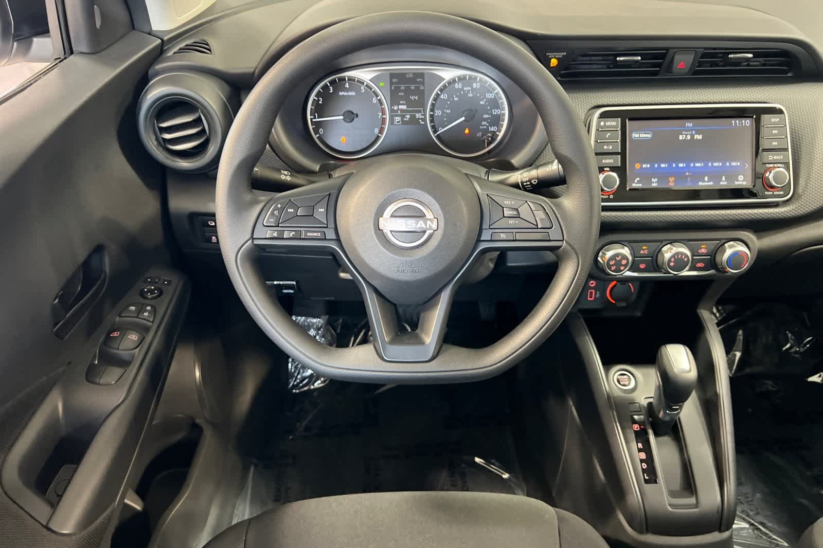 Thumbnail: 2025 Nissan Kicks - 14