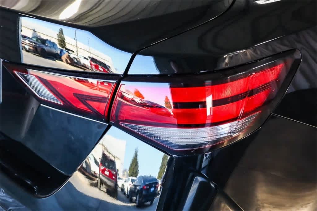 2025 Nissan Sentra SV 9