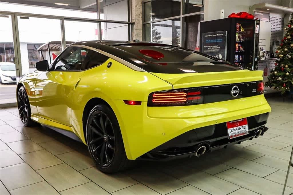 New 2024 Nissan Z Coupe Performance Ikazuchi Yellow Pearl New 2024 Nissan Z Coupe Performance Ikazuchi Yellow Pearl