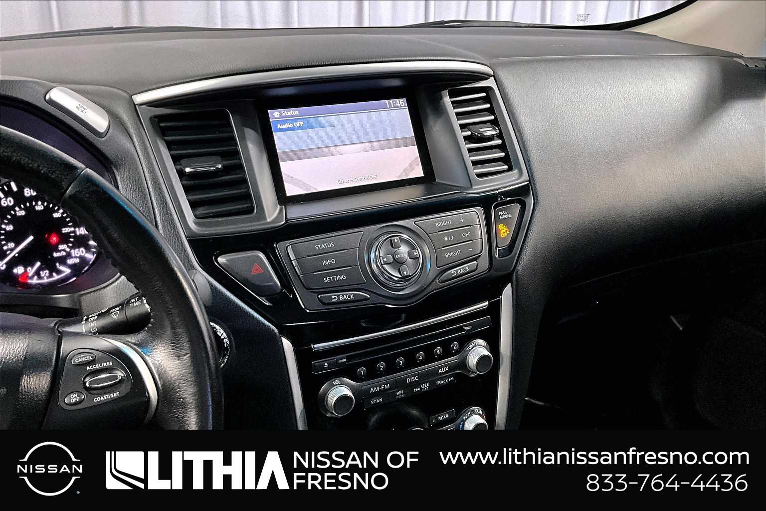 2014 Nissan Pathfinder SV 15