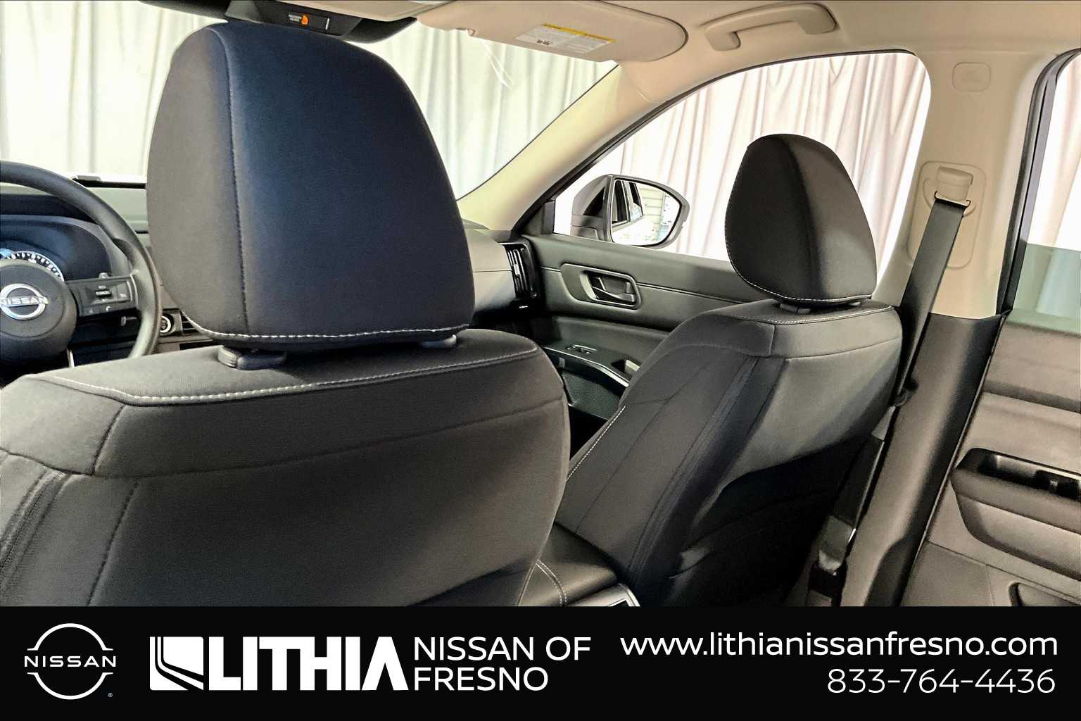 Thumbnail: 2024 Nissan Pathfinder - 12