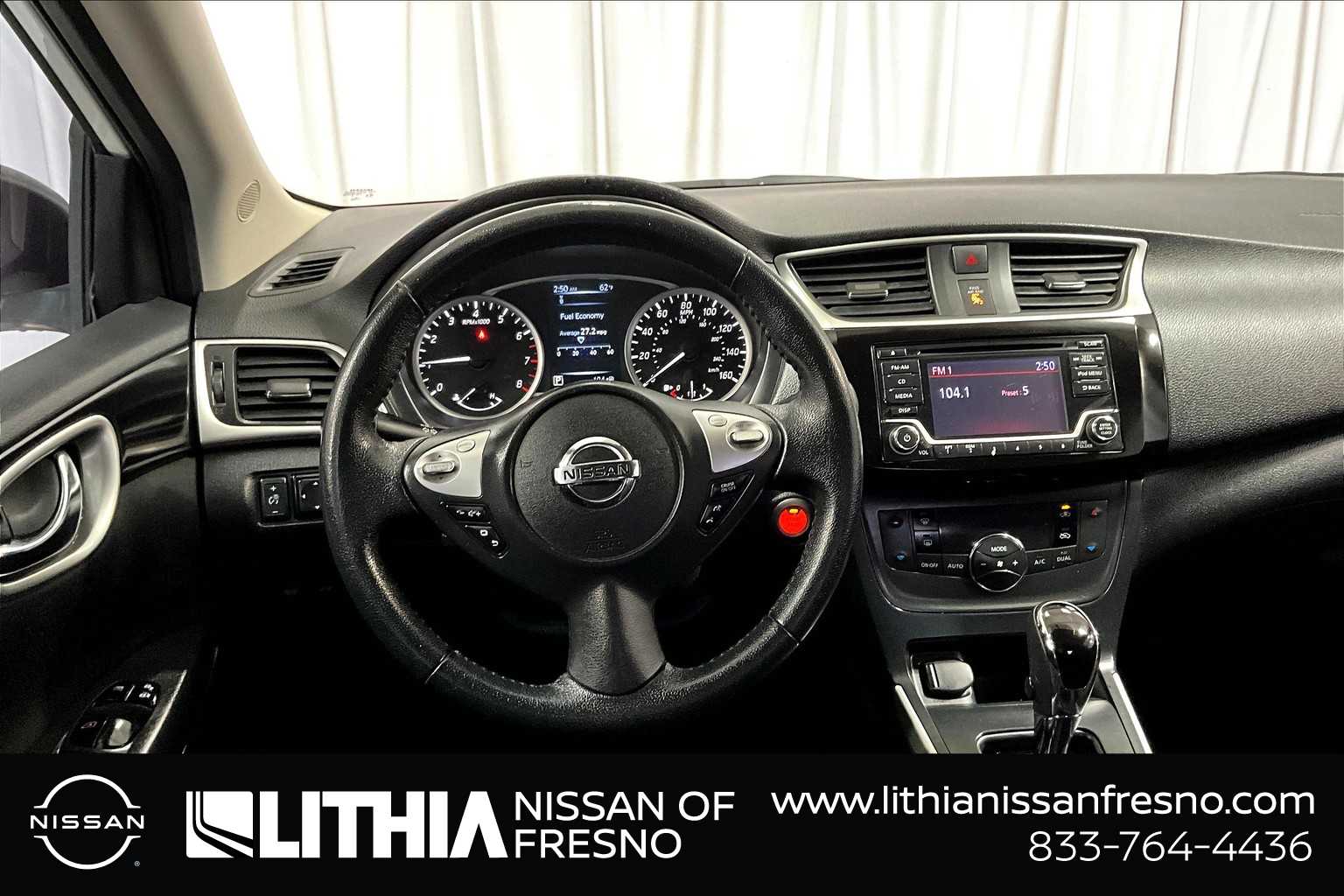 2018 Nissan Sentra SV 14