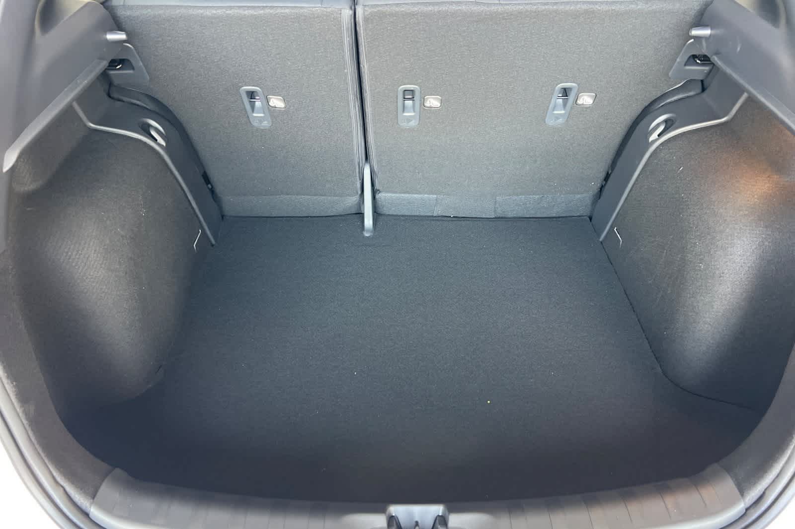 Thumbnail: 2025 Nissan Kicks - 15