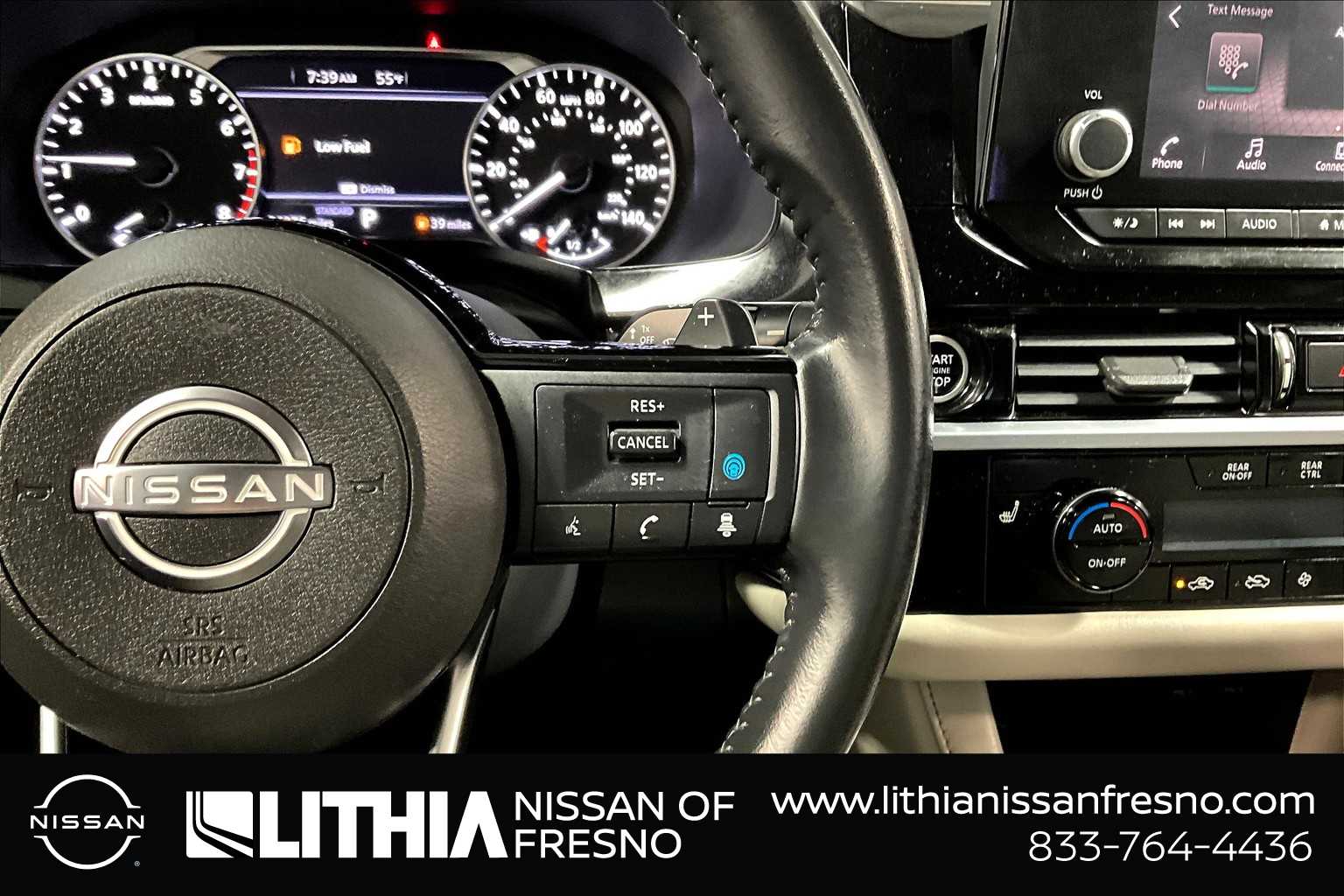 Thumbnail: 2022 Nissan Pathfinder - 25