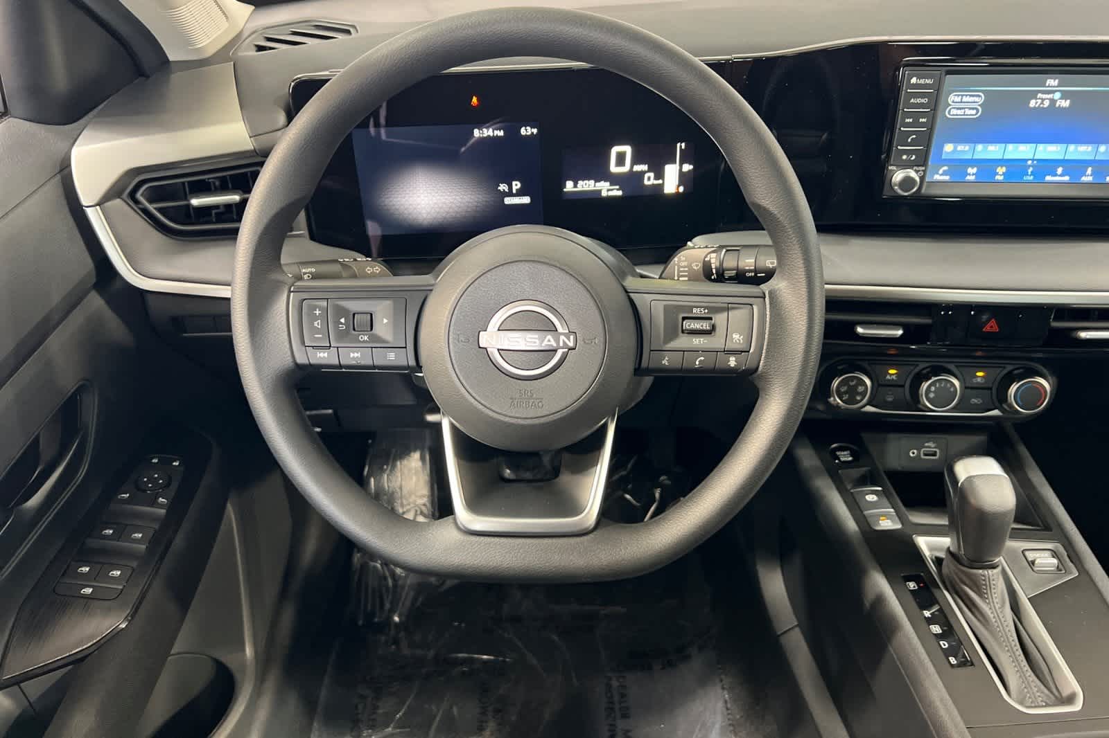 Thumbnail: 2025 Nissan Kicks - 14