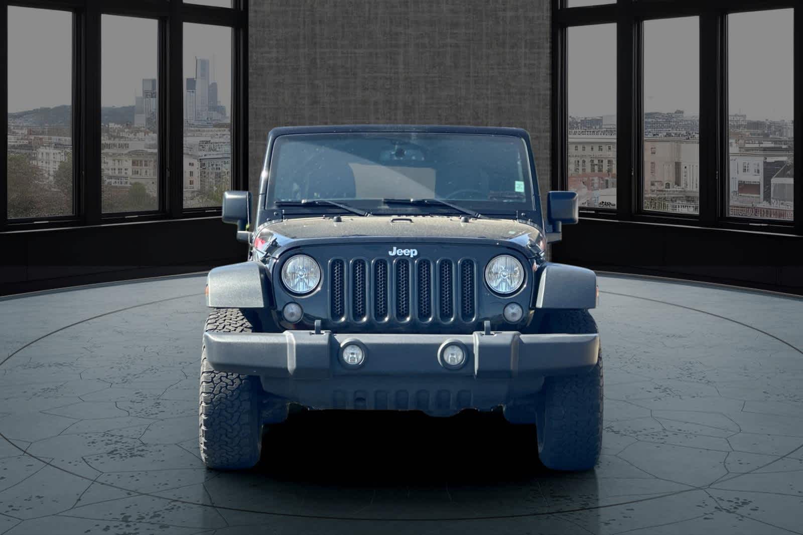 Thumbnail: 2017 Jeep Wrangler - 10