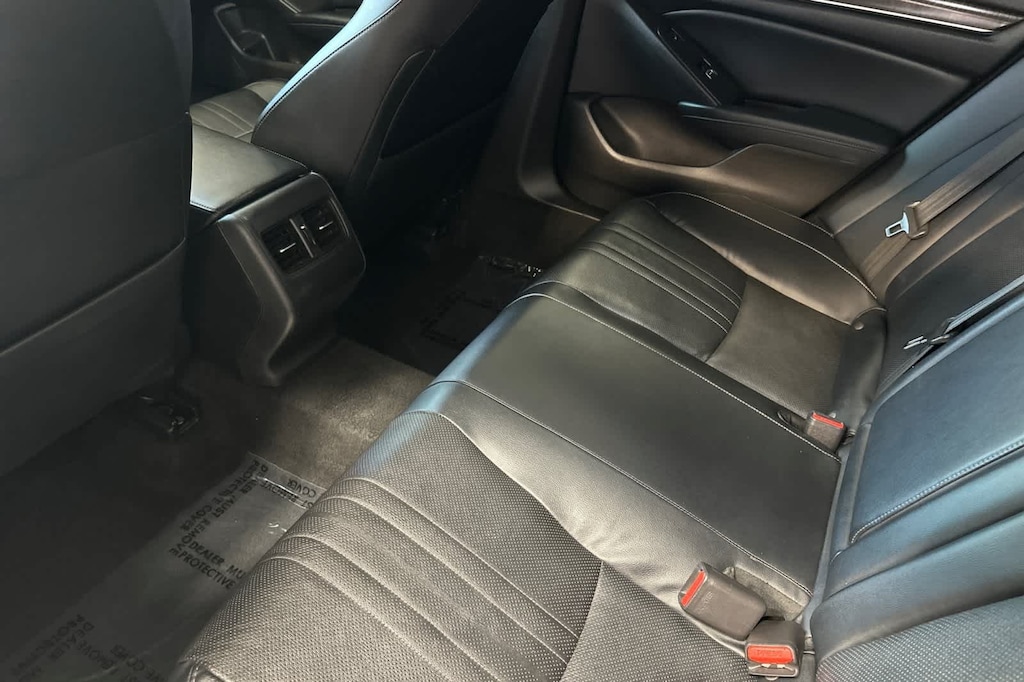 Used 2018 Honda Accord Touring 2.0T Sedan