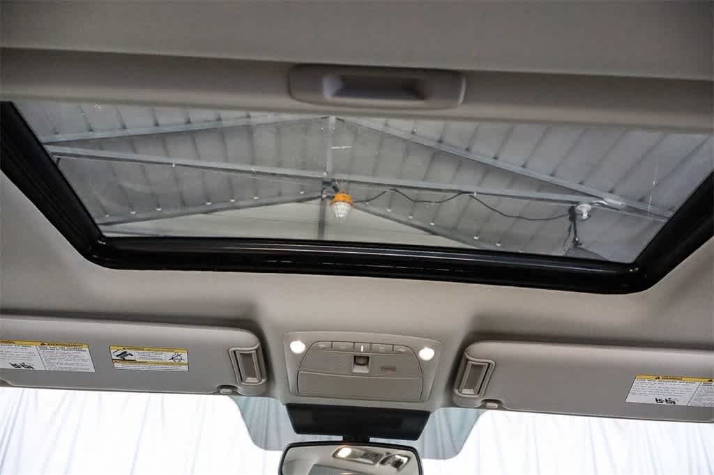 Thumbnail: 2024 Nissan Armada - 16