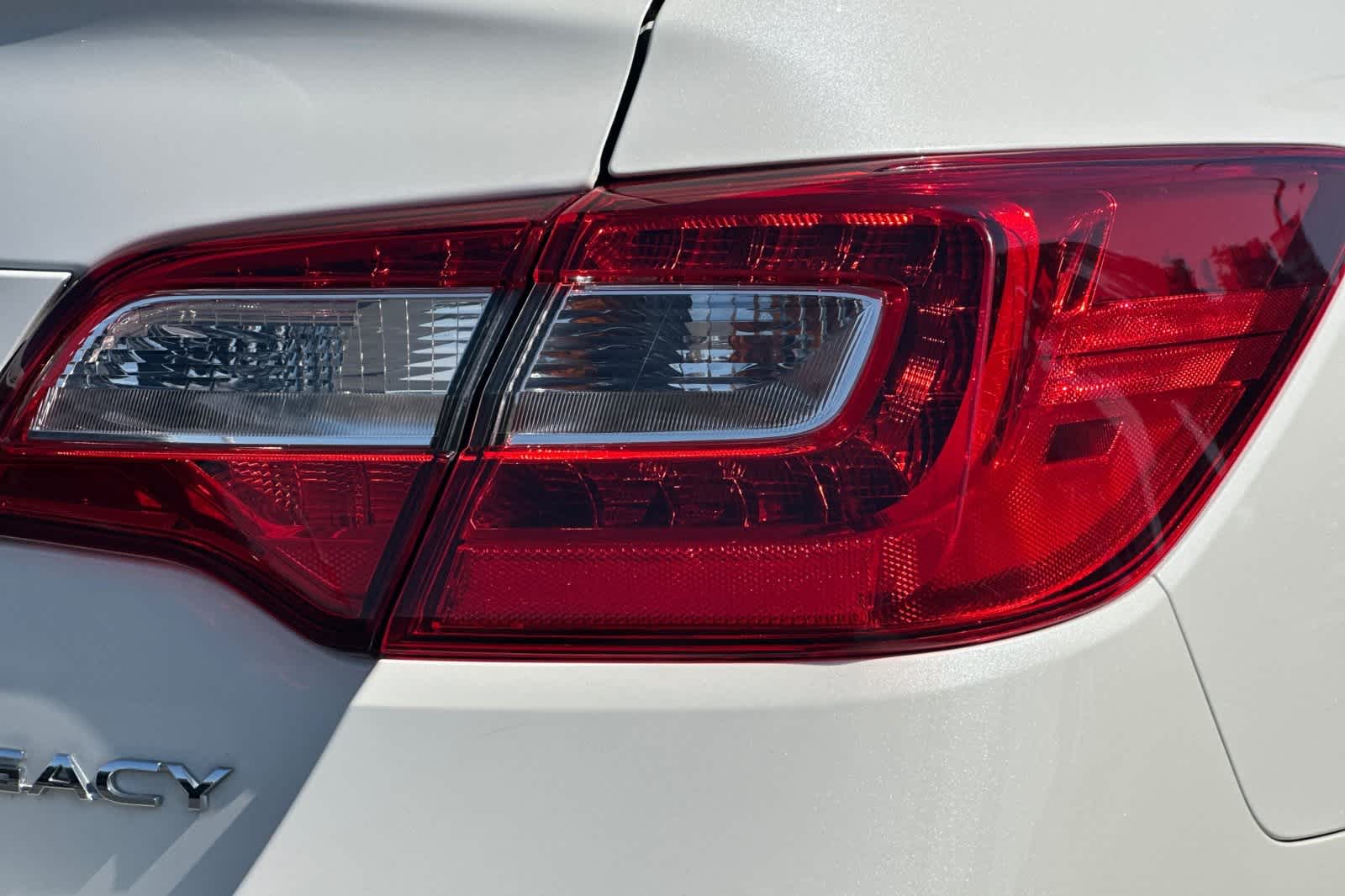 Thumbnail: 2018 Subaru Legacy - 26