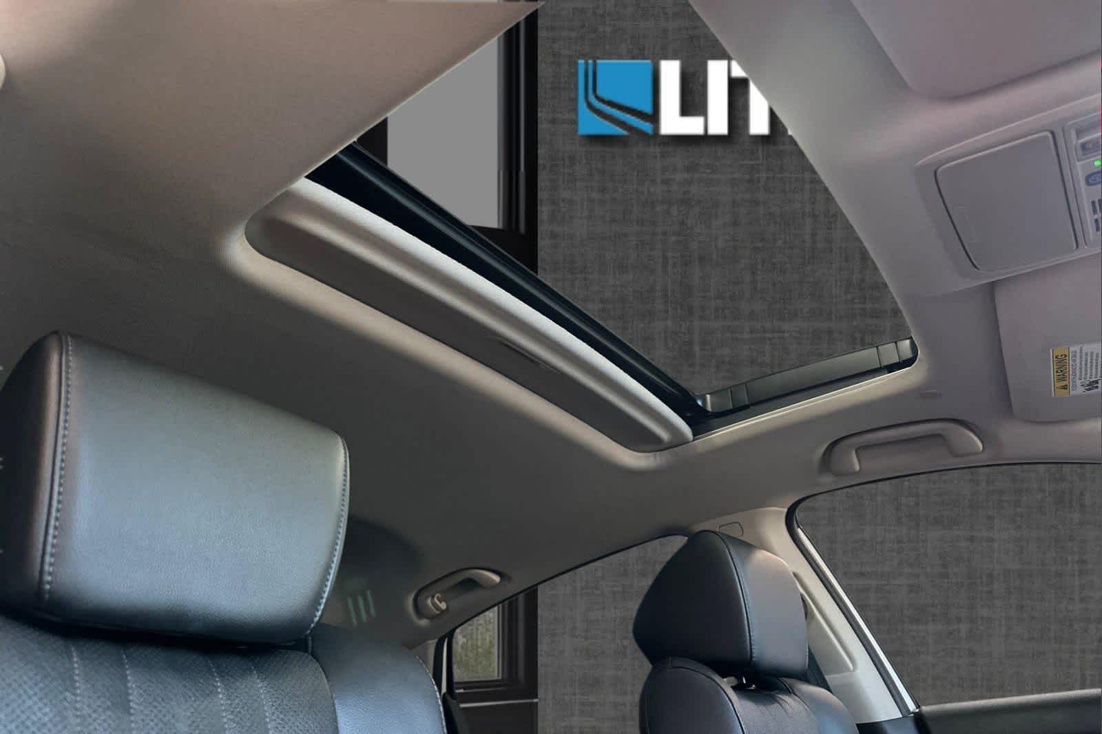 Thumbnail: 2018 Honda Accord - 16