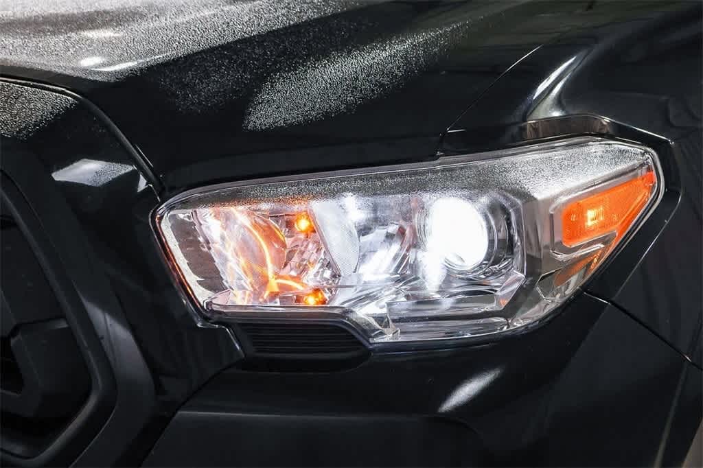 2022 Toyota Tacoma SR 7